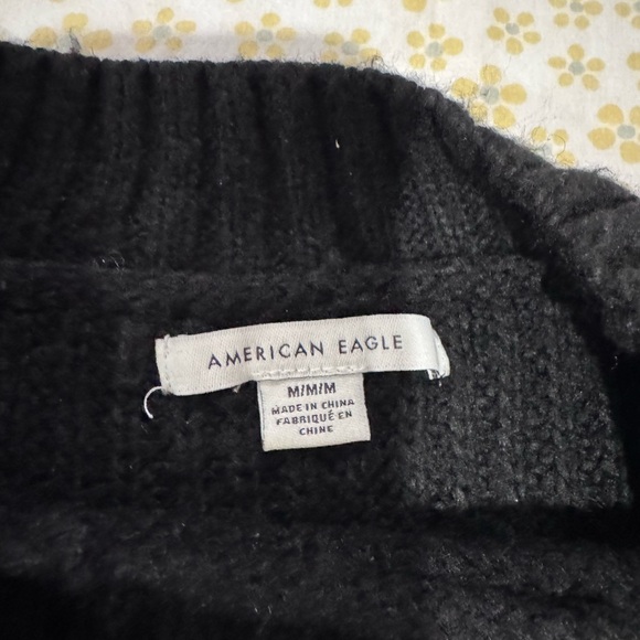 American Eagle Outfitters Black Crew Neck Sweater - Picture 2 of 2